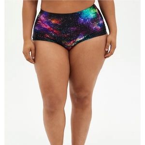 ISO sz 2✨✨🙏🏻🤞🏻Torrid Galaxy swim bottoms